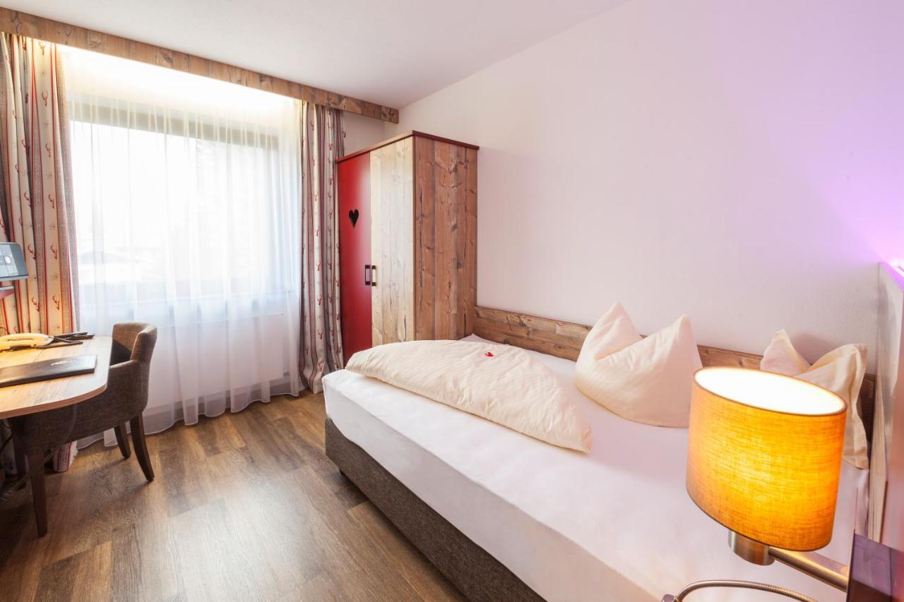 Raffl'S Hotel 로이타쉬 객실 사진